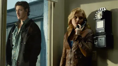 Кадр из фильма Тайны Хейвена