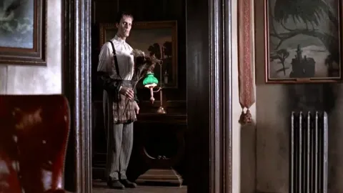 Кадр из фильма Семейка Аддамс