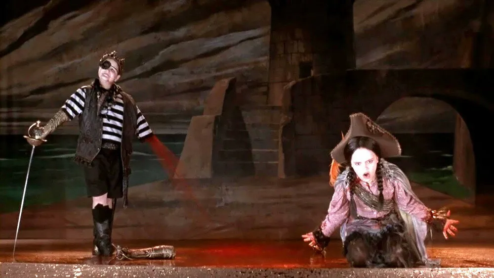 Кадр из фильма Семейка Аддамс