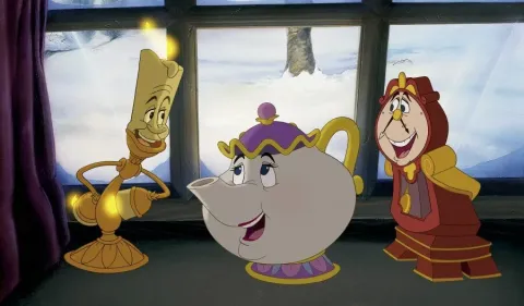 Кадр из фильма Красавица и чудовище