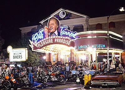 Кадр из фильма Назад в будущее 2