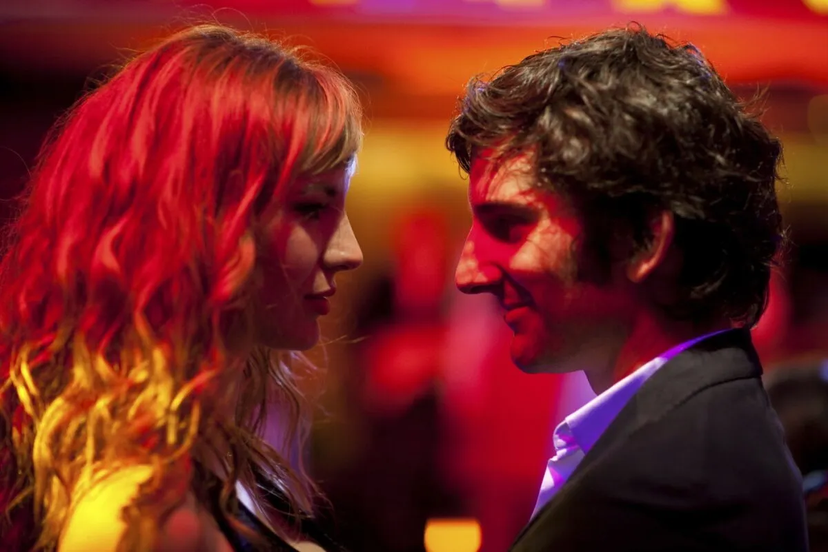 Кадр из фильма Любовь живет три года