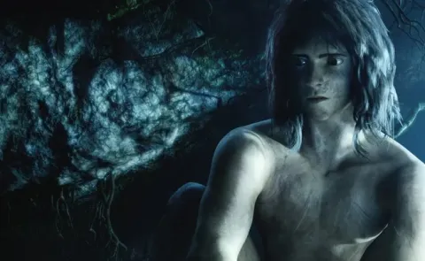 Кадр из фильма Тарзан