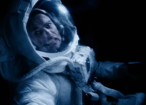 Кадр из фильма Аполлон 18