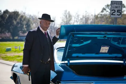 Кадр из фильма Абсолютное зло