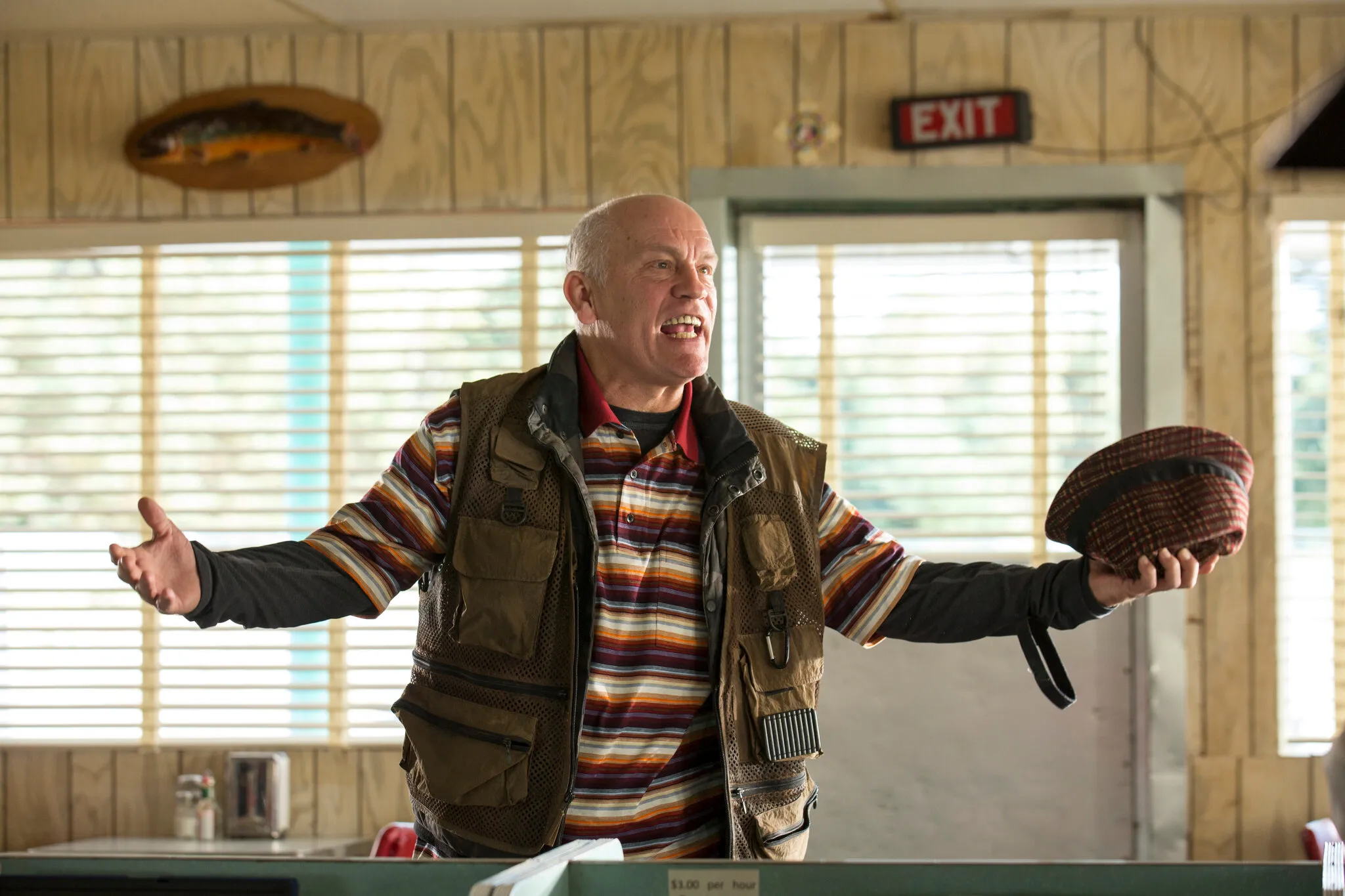 Кадр из фильма РЭД 2