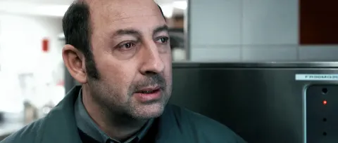 Кадр из фильма Суперстар