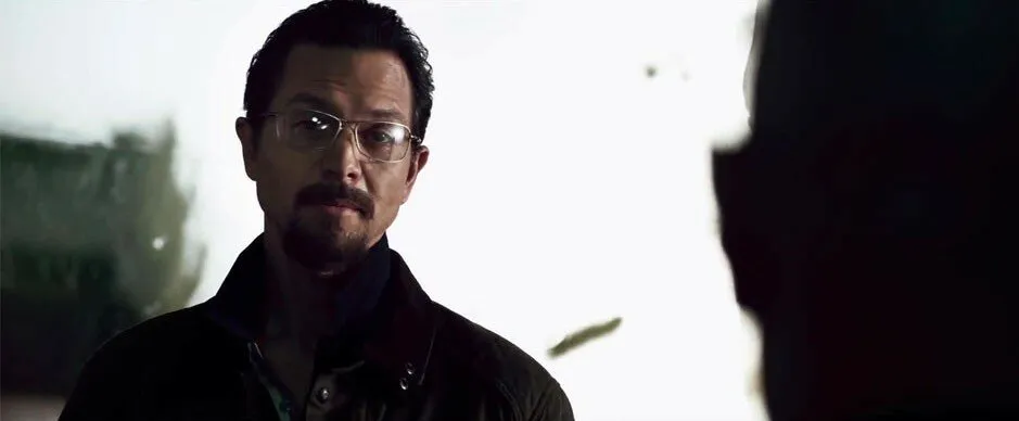 Кадр из фильма Стукач