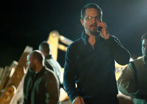 Кадр из фильма Стукач