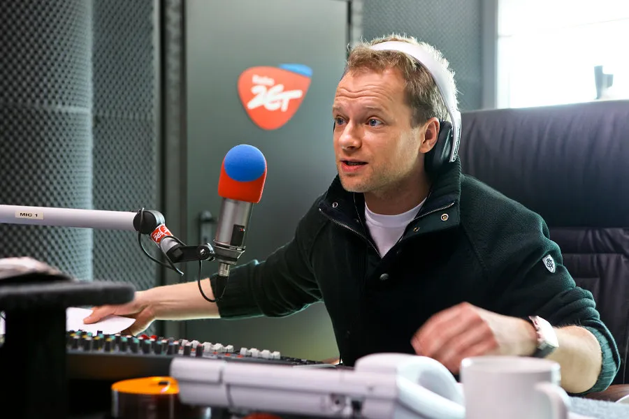 Кадр из фильма Письма к М.