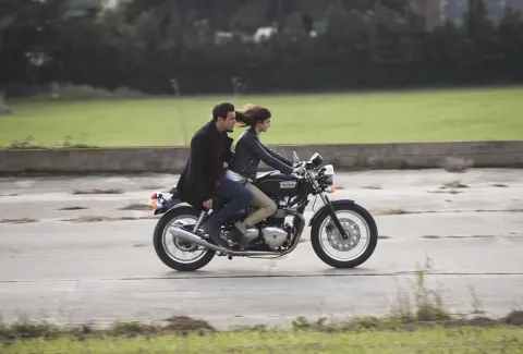 Кадр из фильма Три метра над уровнем неба: Я тебя хочу