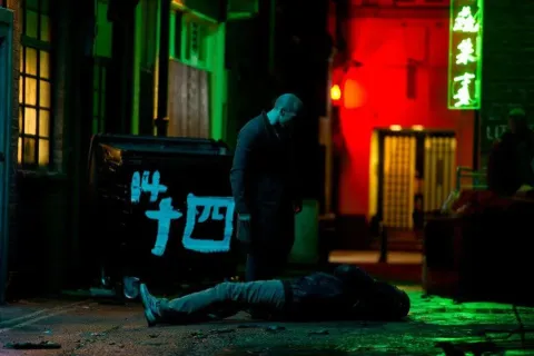 Кадр из фильма Эффект колибри