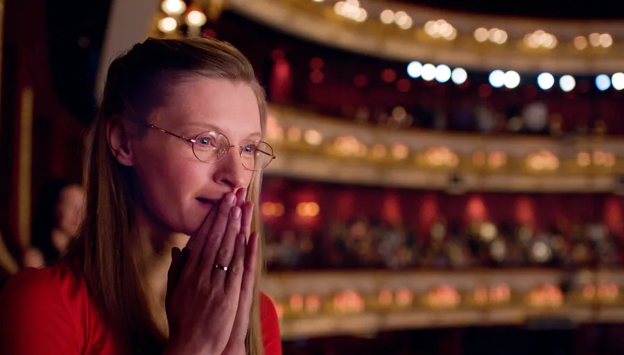 Кадр из фильма Эффект колибри