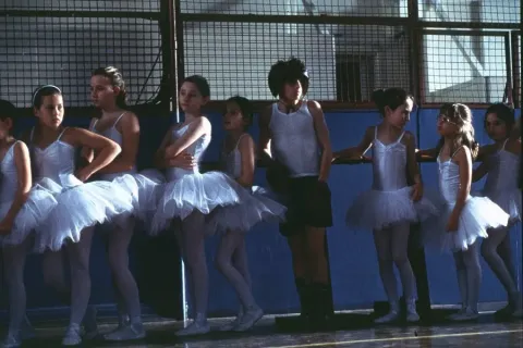 Кадр из фильма Билли Эллиот