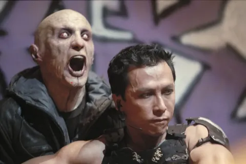 Кадр из фильма Блэйд 2