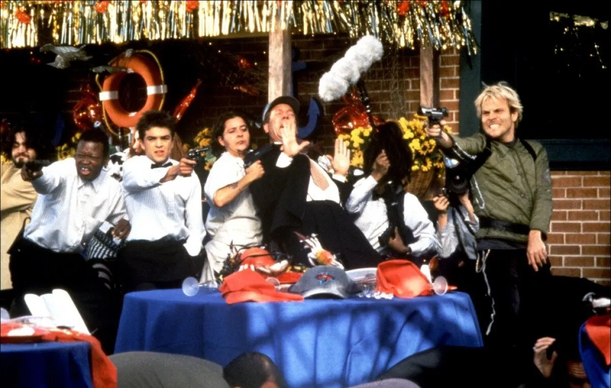 Кадр из фильма Безумный Сесил Б.