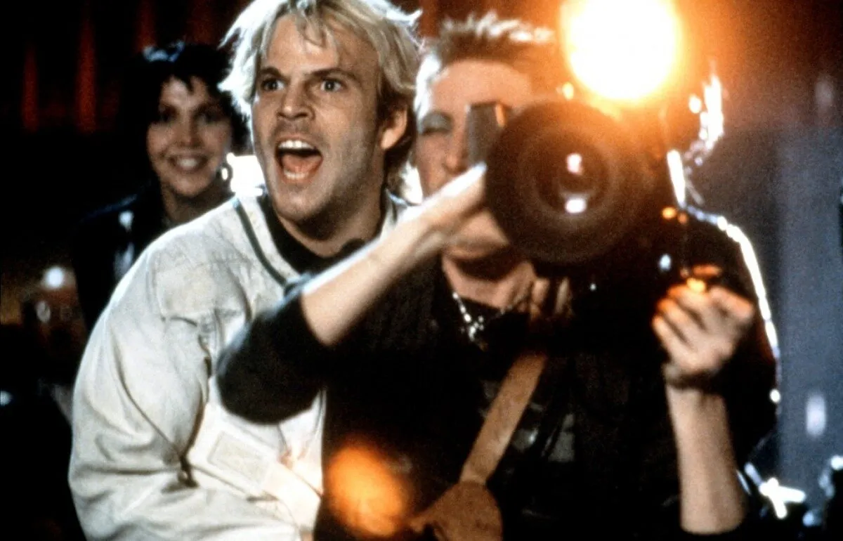 Кадр из фильма Безумный Сесил Б.