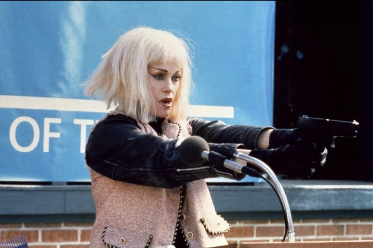 Кадр из фильма Безумный Сесил Б.