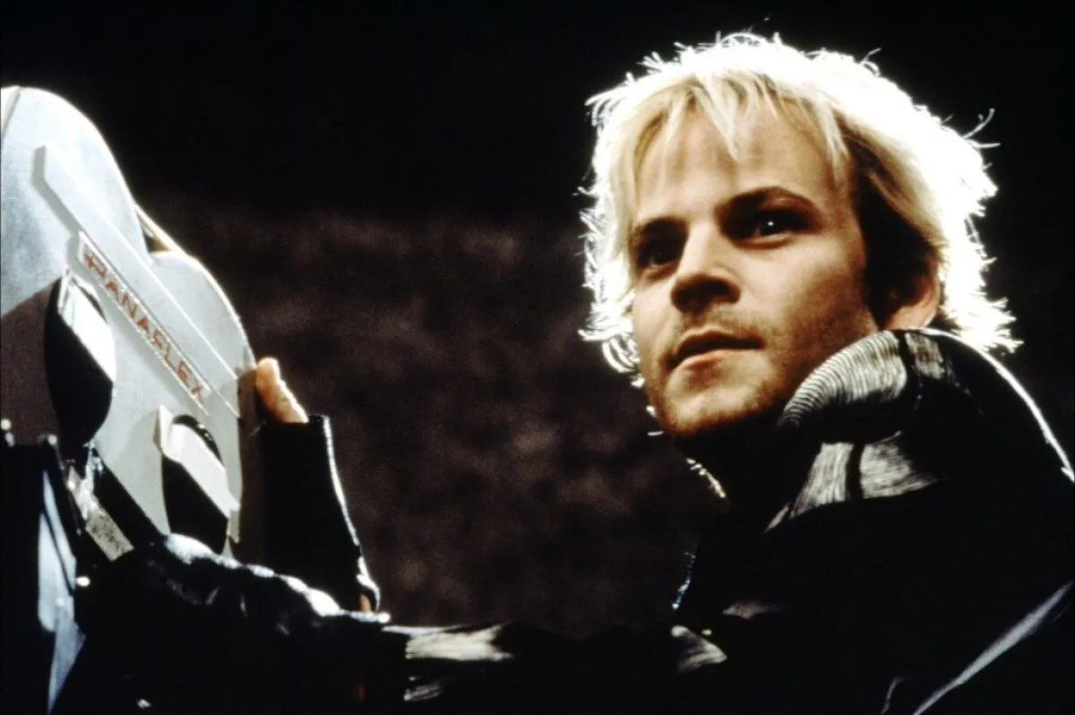 Кадр из фильма Безумный Сесил Б.