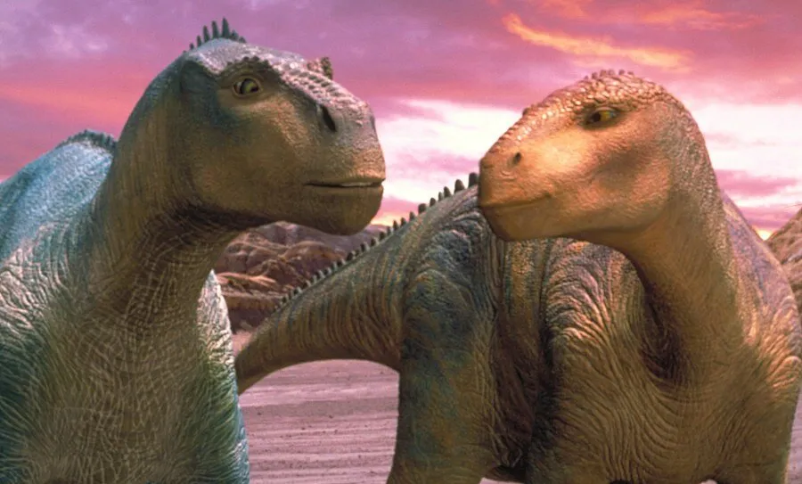 Кадр из фильма Динозавр