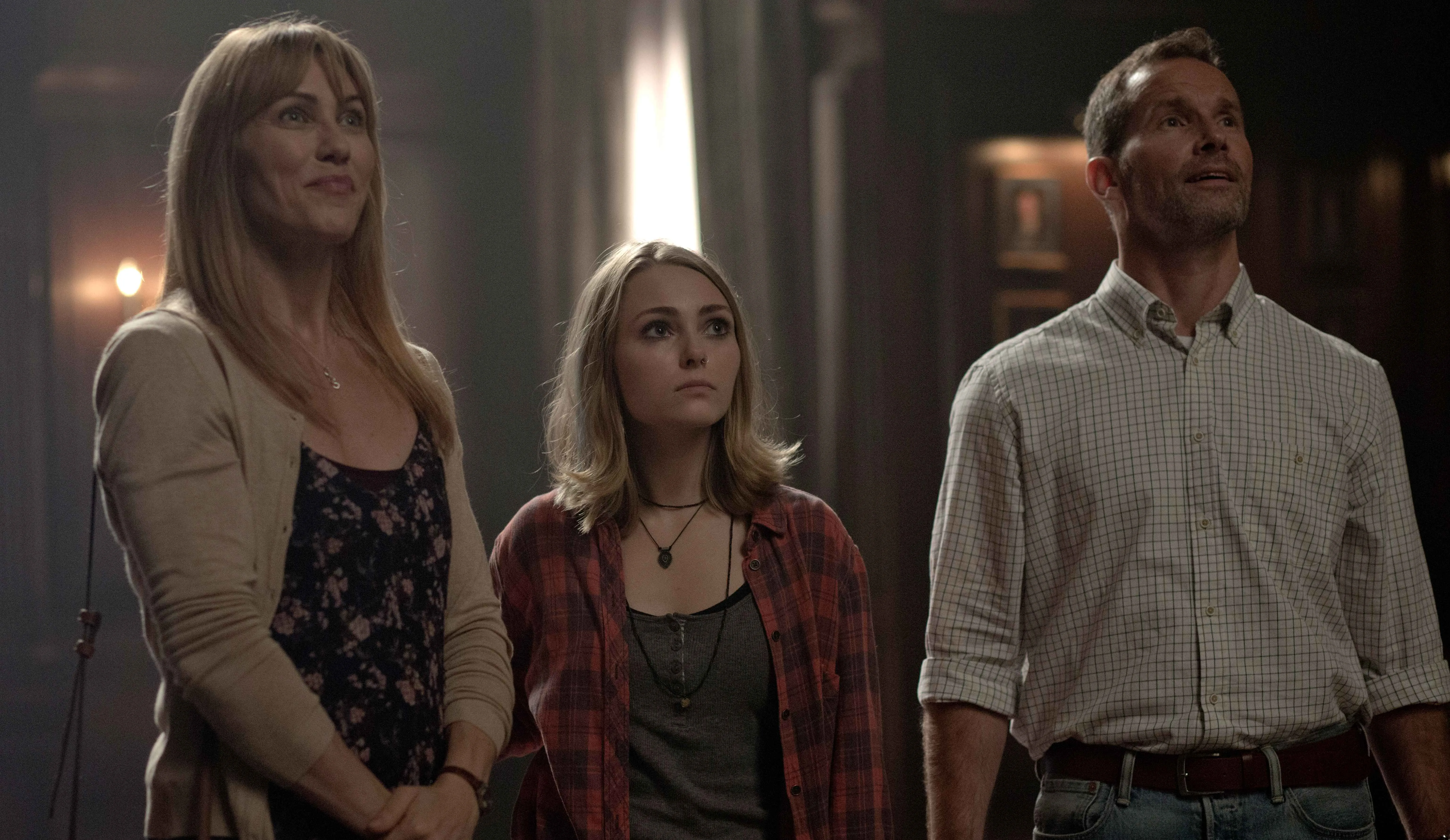 Кадр из фильма Дальше по коридору