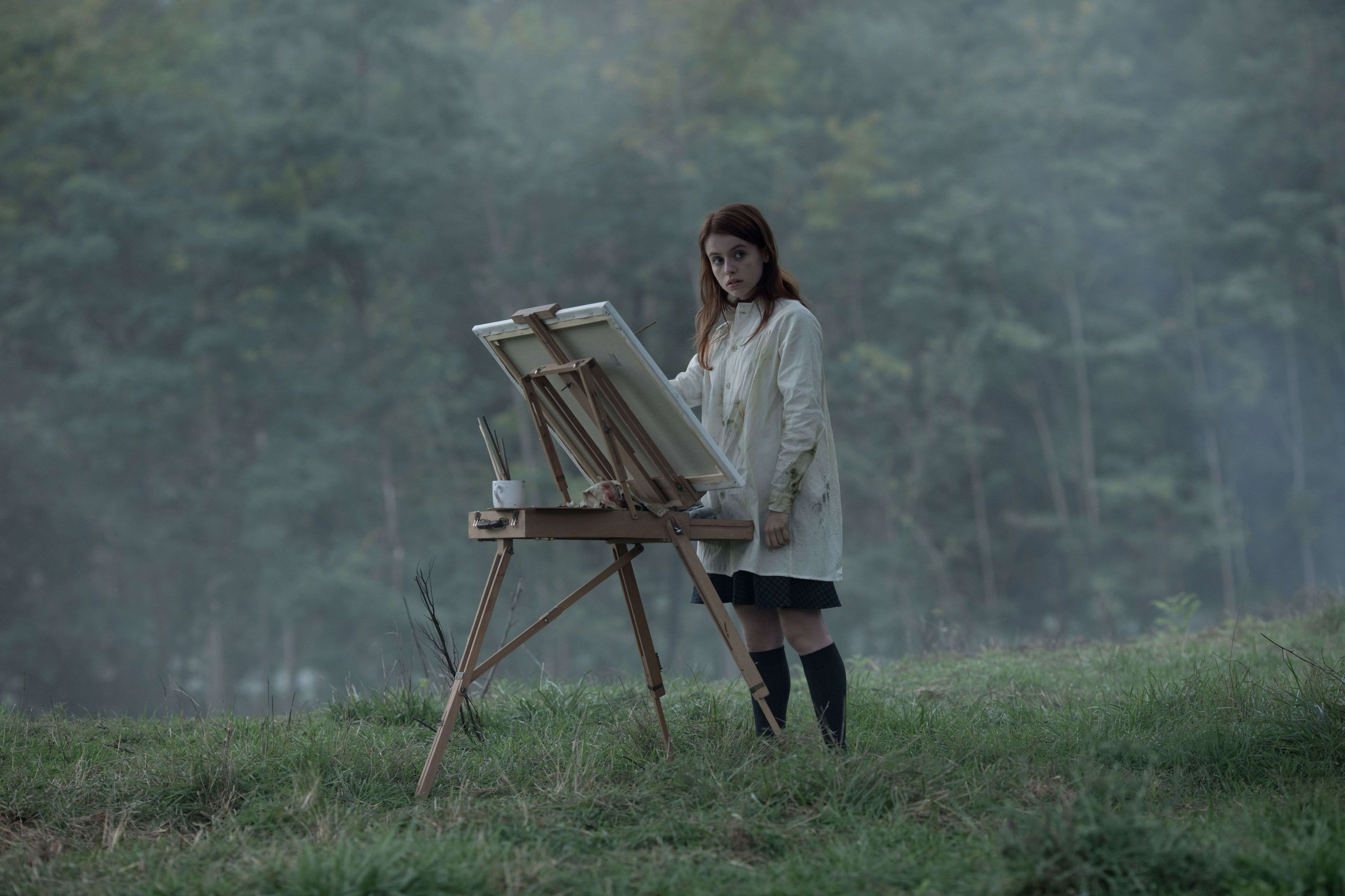 Кадр из фильма Дальше по коридору