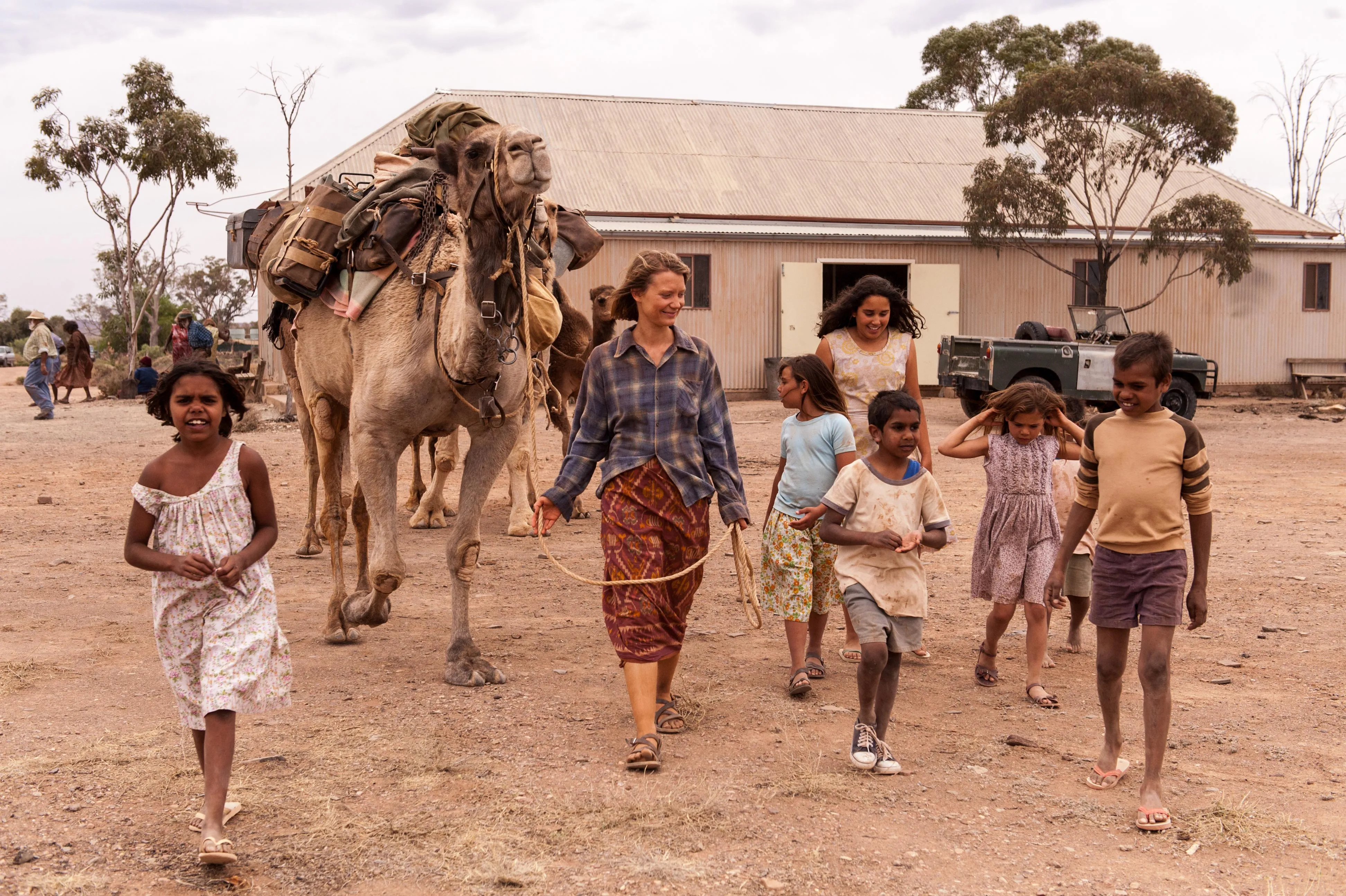 Кадр из фильма Тропы