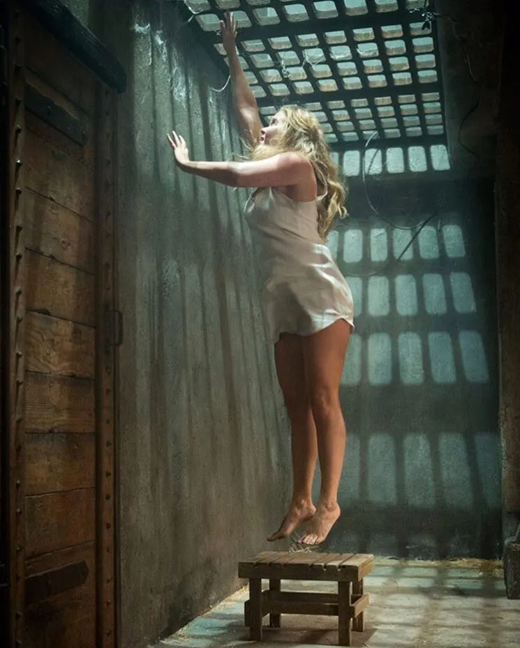 Кадр из фильма Дочь и мать её