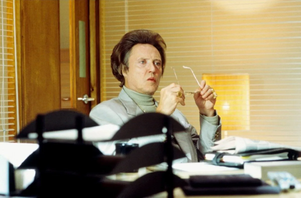 Кадр из фильма Четверо похорон и одна свадьба