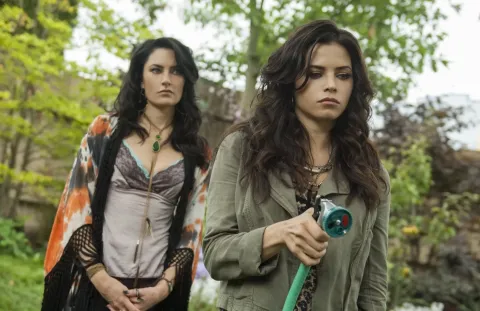 Кадр из фильма Ведьмы Ист-Энда