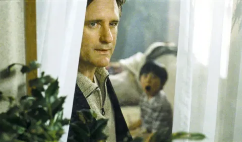 Кадр из фильма Проклятие