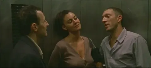 Кадр из фильма Необратимость