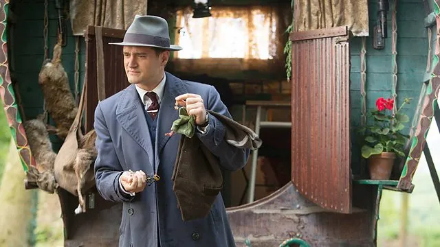 Кадр из фильма Отец Браун