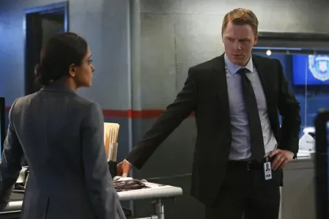 Кадр из фильма Чёрный список