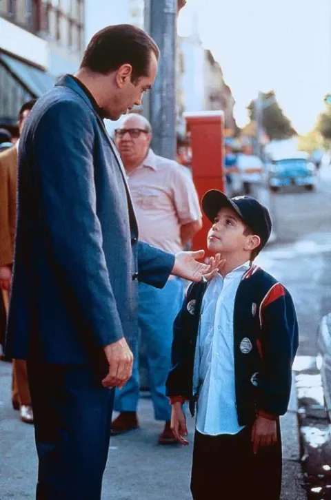 Кадр из фильма Бронкская история