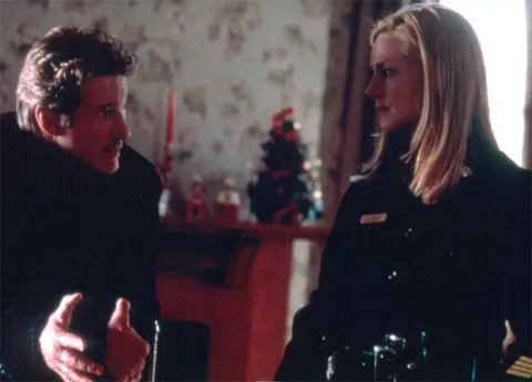 Кадр из фильма Человек-мотылек