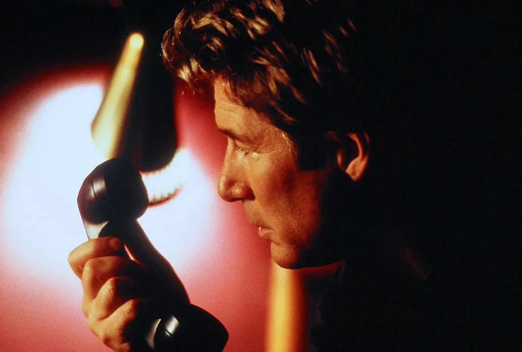 Кадр из фильма Человек-мотылек