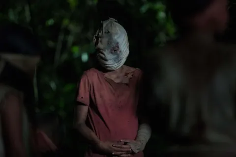 Кадр из фильма Из темноты