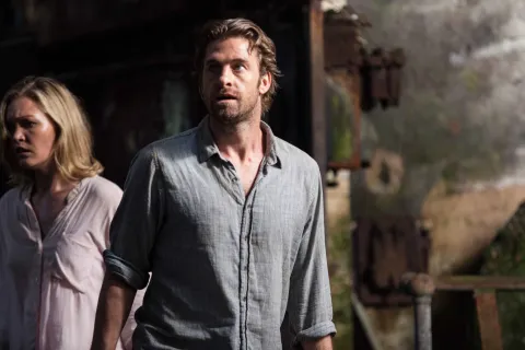 Кадр из фильма Из темноты