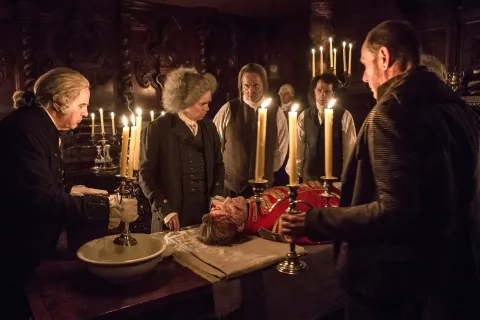 Кадр из фильма Убийство в поместье Пемберли