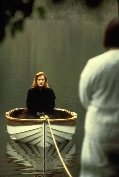 Кадр из фильма Секретные материалы