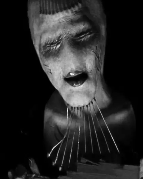 Кадр из фильма Восставший из ада 5: Преисподняя