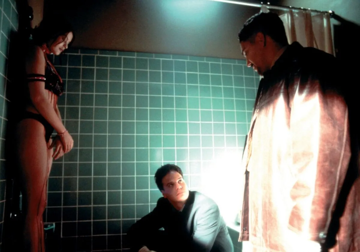 Кадр из фильма Восставший из ада 5: Преисподняя