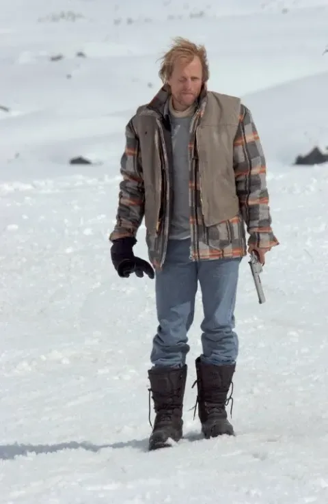 Кадр из фильма Большая белая обуза