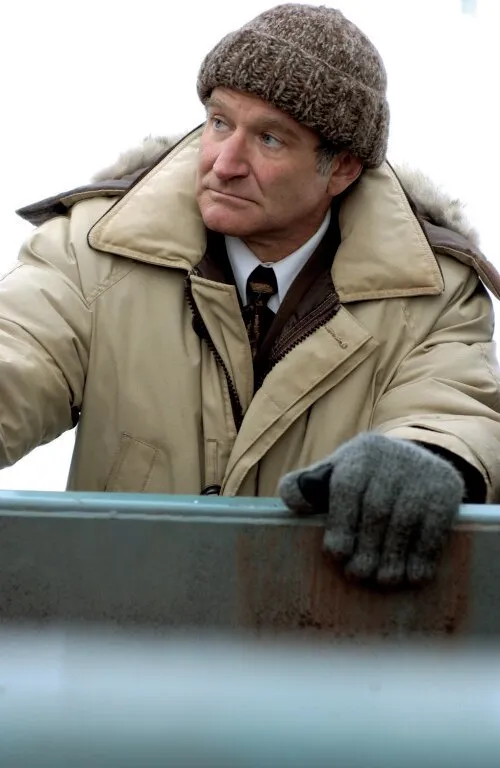 Кадр из фильма Большая белая обуза