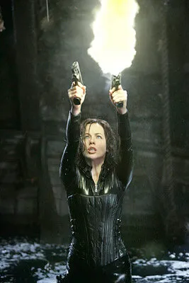 Кадр из фильма Другой мир 2: Эволюция