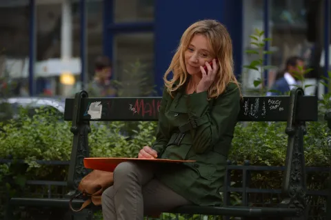 Кадр из фильма Красотки в Париже