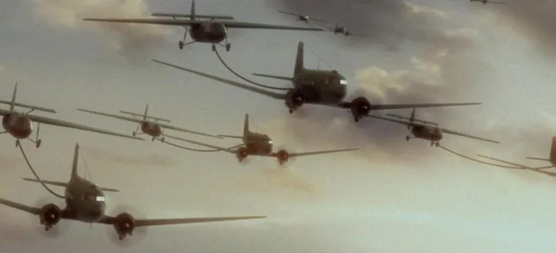 Кадр из фильма Последняя высадка