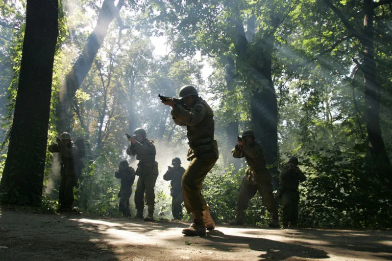 Кадр из фильма Последняя высадка