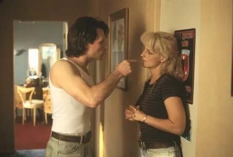 Кадр из фильма Заплати другому